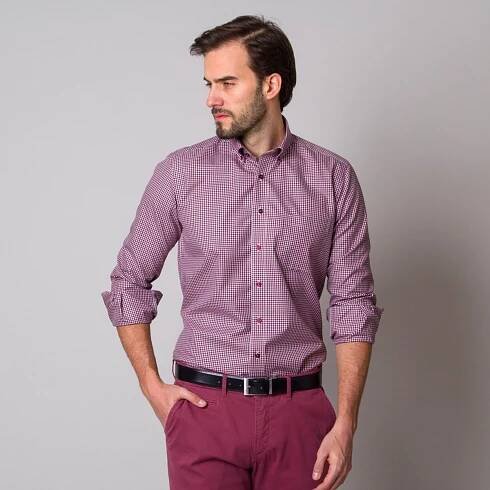 Pánská košile slim fit červené barvy s kostkovaným vzorem 13339