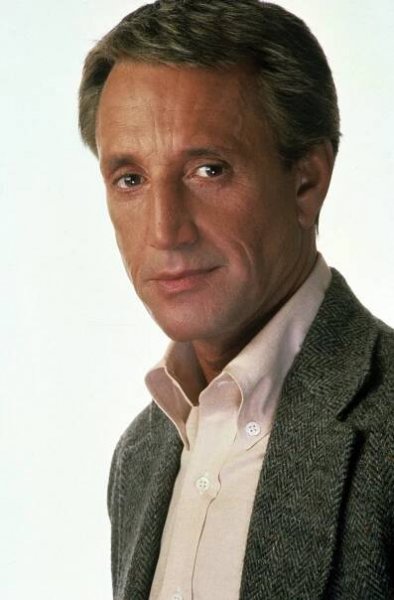 Klid noci - Promo - Roy Scheider