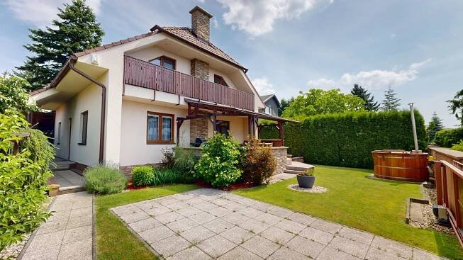 Prodej rodinného domu 155 m², pozemek 396 m², V Zahrádkách, Hradištko