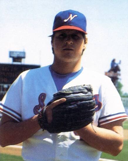 Mike Jones (1980s pitcher)