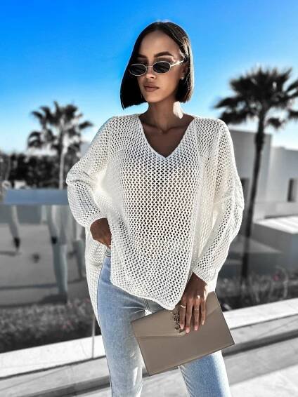 Bílý delší svetr FLOSSIE | Erika Fashion