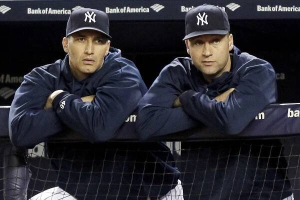 Derek Jeter (right) praised the competitive nature of longtime teammate Andy Pettitte.