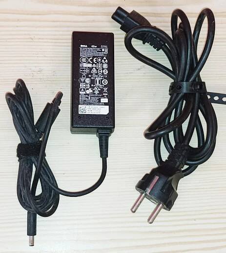 Adaptér Dell HA45NM140 -19.5V-2.31A-45W -vč. přívodní šňůry !!! - Notebooky, příslušenství