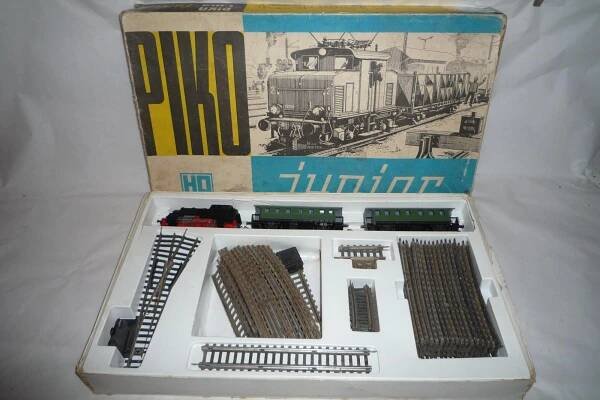 Set vláčků PIKO, vel. HO  - Modelová železnice