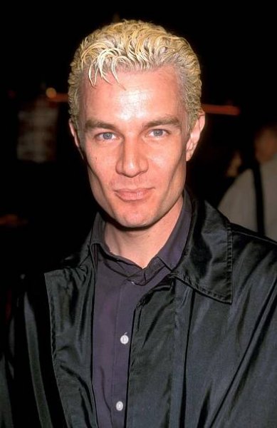 James Marsters attends the premiere of "Teaching Mrs. Tingle" on August 11, 1999 at Mann Bruin Theater in Westwood, California. 