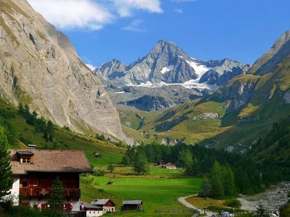 Grossglockner: Nejvyšší hora Rakouska a její přírodní krásy