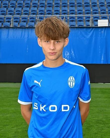 Alex Van Der Linden - Obránce