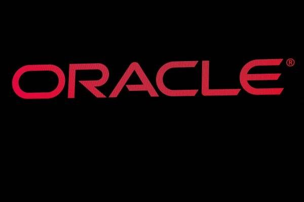Oracle logo.