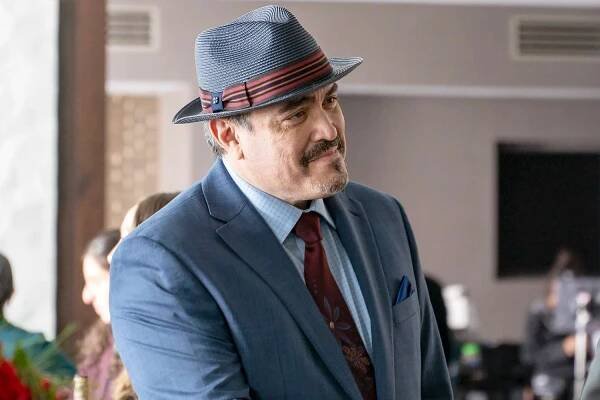 David Zayas as Angel Batista in DEXTER: NEW BLOOD, Runaway
