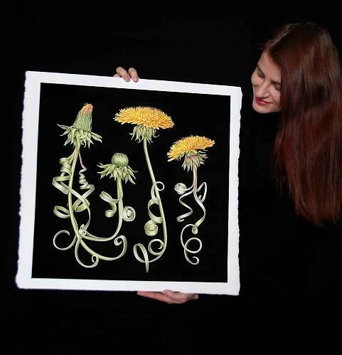 Botanická umělkyně Pavlína Kourková žije a tvoří už několik let v Plzni.