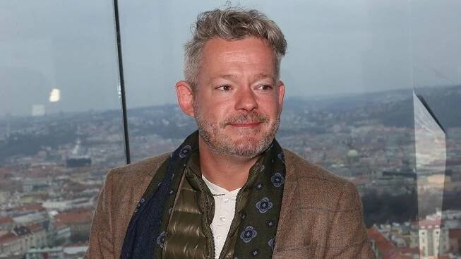 Aleš Háma v slzách: Herec vyprovodil na poslední cestu milovanou maminku, která náhle zemřela