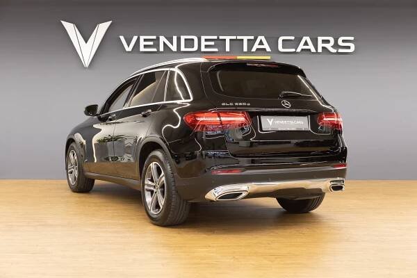 Mercedes-Benz GLC 220d 4MATIC