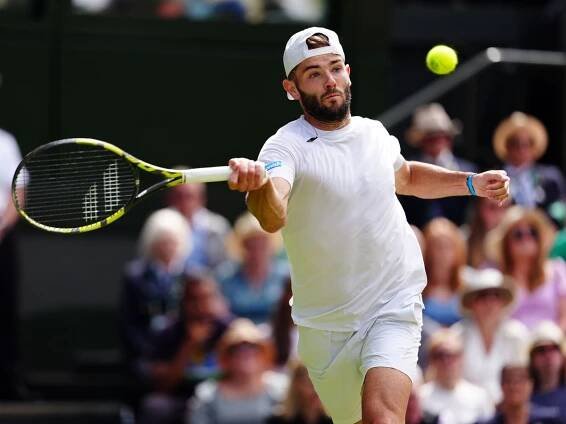Jacob Fearnley loses to Grigor Dimitrov as Madrid Open resumes after power-cut