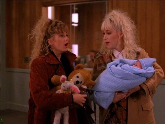 Městečko Twin Peaks - Projížďka s mtrvou - Z filmu - Kimmy Robertson, Kathleen Wilhoite