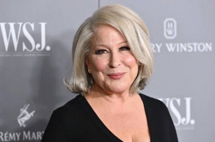 Bette Midler Reacts to Trump’s 2024 Presidential Campaign Announcement: ‘May He Rot’