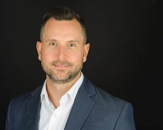 Headshot of Greg