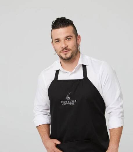 Carlos Leal | Cook & Chef Institute