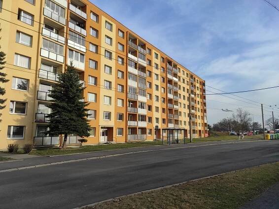 Prodej bytu 2+1 Chomutov 1 700 000 Kč, foto 1