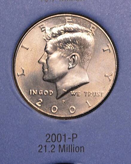 U.S.A. - KENNEDY HALF DOLLAR 2001-P (UNC) - Numismatika
