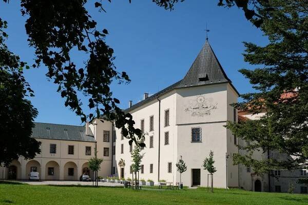 Pravý břeh: Mo[u]drá politika na jižní Moravě: Vyškov ~ Pravý břeh – Institut Petra Fialy