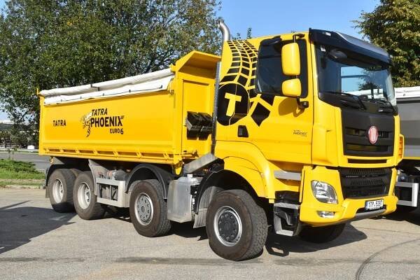 Automobilka Tatra Trucks v Kopřivnici vyrobila více aut a navýšila tržby