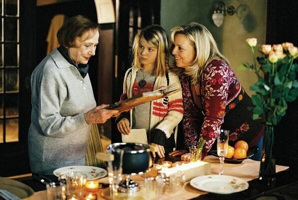 Ruth Glöss, Laura Berschuck, Gabriela Maria Schmeide - Stella a hvězda Orientu - Z filmu