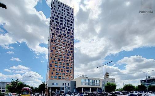 Exkluzivní byt v AZ Tower, 2+kk 61 m2, Brno - Štýřice