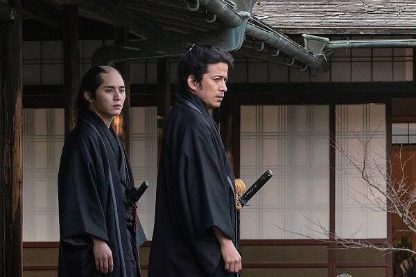 Moejo ken - Z filmu - Rjósuke Jamada, Džun'iči Okada
