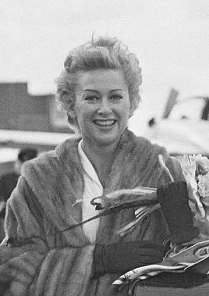 Martine Carol – Wikipedia