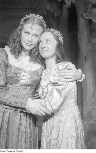 Hildegard Knef – Wikipedia