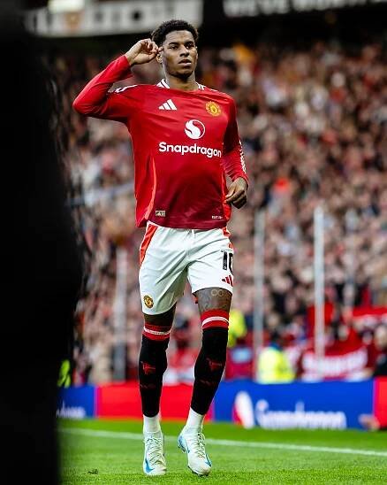 Marcus Rashford of Manchester United celebrates scoring a goal.