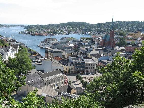 Soubor:Arendal Utsikt 02.JPG – Wikipedie