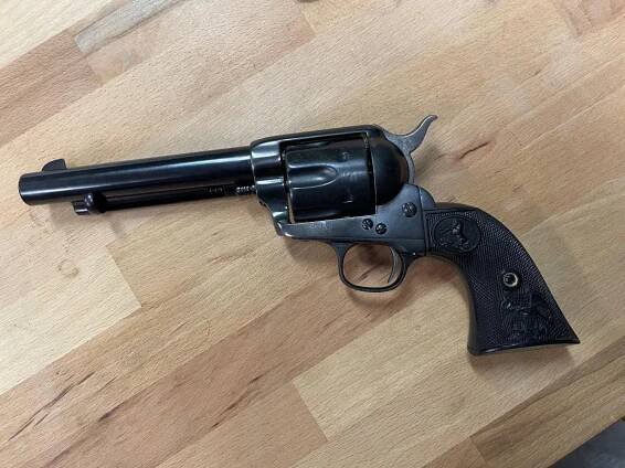 Colt Saa Peacemaker 1.Generace ráže .44-40  Komplet Sčíslován-Krásný ! - Sběratelské zbraně