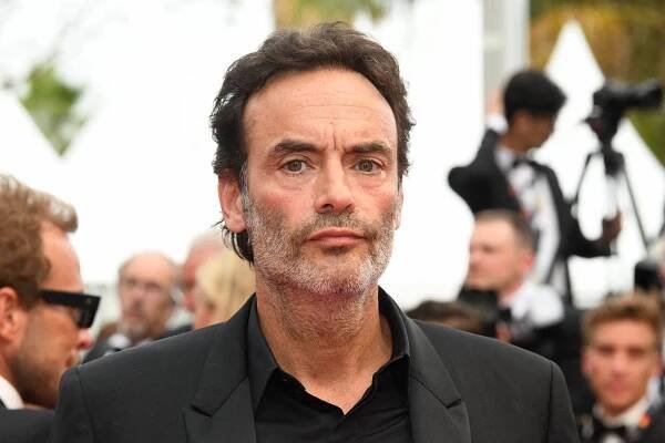 16-captivating-facts-about-anthony-delon