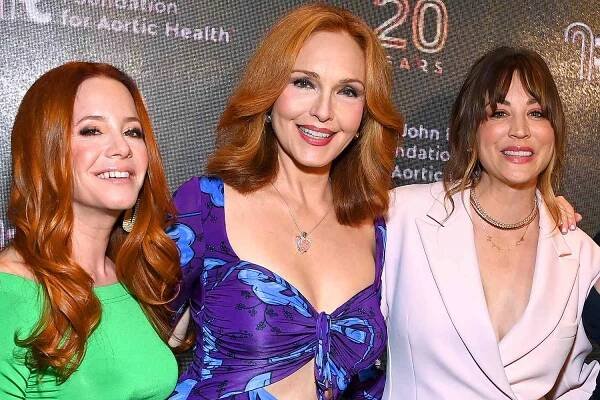 Kaley Cuoco Reunites with '8 Simple Rules' Costar Amy Davidson and John Ritter's Widow Amy Yasbeck