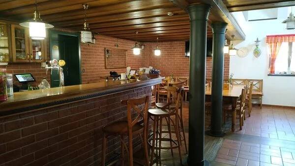 Restaurace Hanácký dvůr foto 3