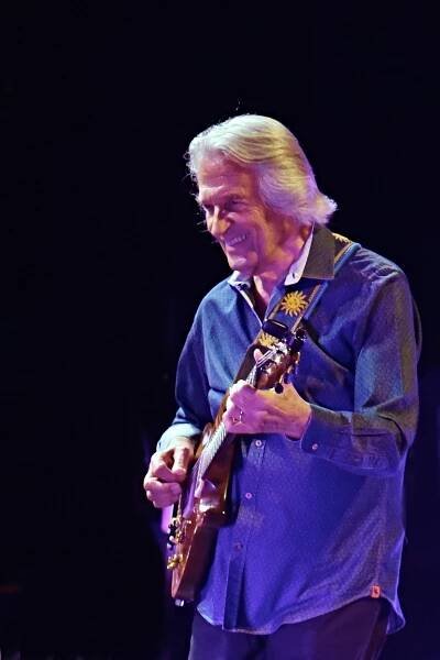 Foto: John McLaughlin, Janáčkovo divadlo, Brno, 14. 4. 2019