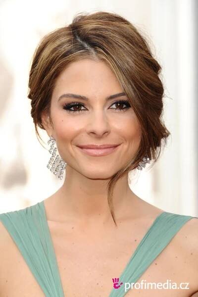 Maria Menounos - celebrity účes - HappyHair