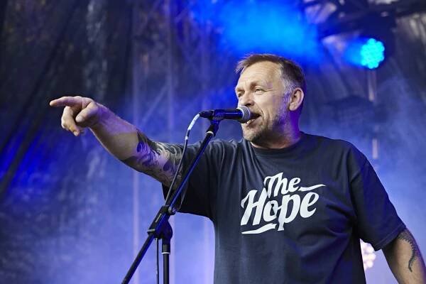 Frontman a zpěvák kapely Krucipüsk Tomáš Hajíček