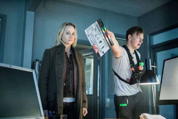 Most - Série 4 - Z natáčení - Sofia Helin