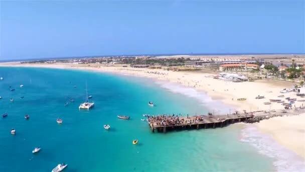 Letecký pohled na pláže Santa Maria Kapverd Sal - Cabo Verde — Stock záběr