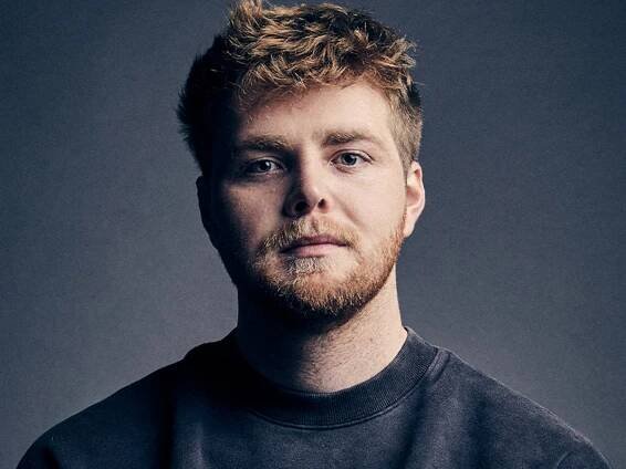 Alex Warren On "Ordinary," Hype House, & Imagine Dragons Comparisons