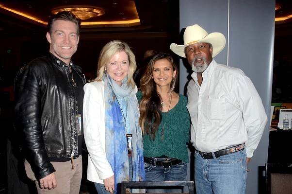 Judson Mills, Sheree J. Wilson, Nia Peeples, Clarenci Gilyardovi — Stock obrázek