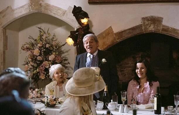 June Whitfield, Trevor Peacock, Kate Fleetwood - Vraždy v Midsomeru - Rapsodie z Midsomeru - Z filmu