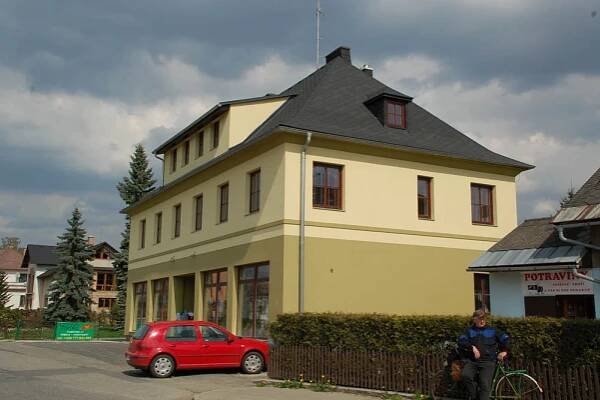WELLNESS A PENZION FIALKA - Hotely a penziony - Šumpersko - Velké Losiny