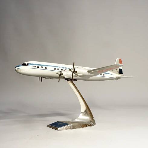 Aircraft model in aluminium. Raise up. Douglas DC-8 KLM. Flygplansmodell Wigerdal