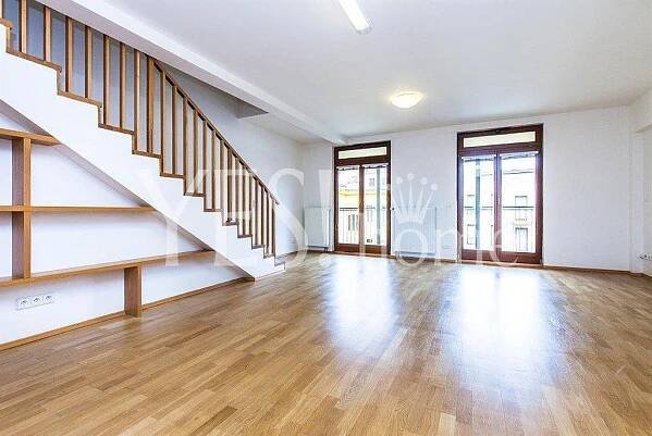 Pronájem kanceláře 168 m², Štefánikova, Praha - Smíchov
