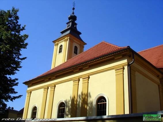 Nové Mesto nad Váhom - Informačný portál - Okres NM - Pamiatky