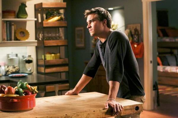 Mistresses - Goodbye Girl - Z filmu - Corey Sevier