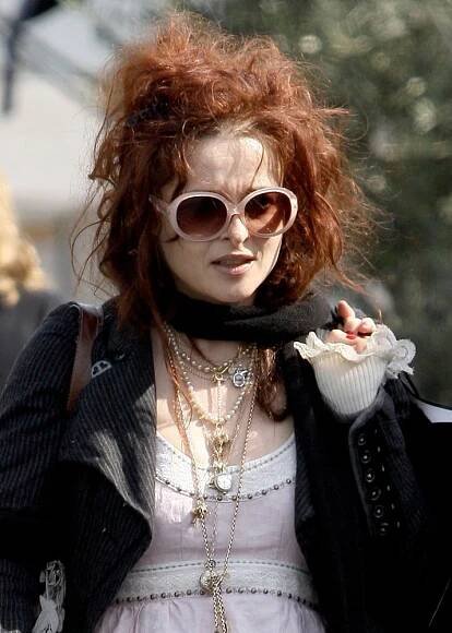 Helena Bonham Carter nafotila akty! Objímala přitom rybu